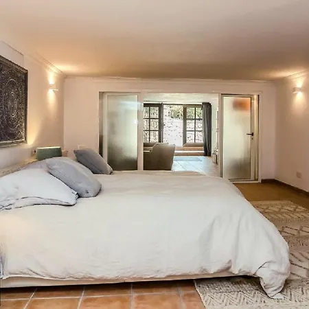 Casa Moderna Con Cucina Completamente E Piscina *
